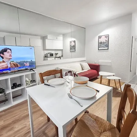Cosy Proche Nantes - Parking Apartament Carquefou