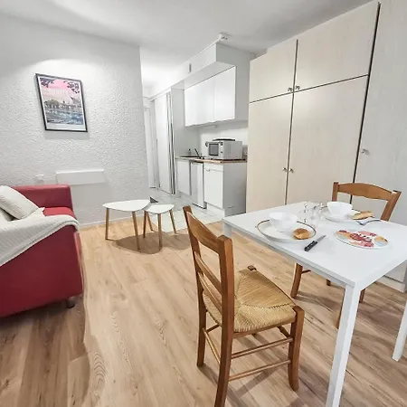 Affaires Et Detente Proche Nantes Apartamento